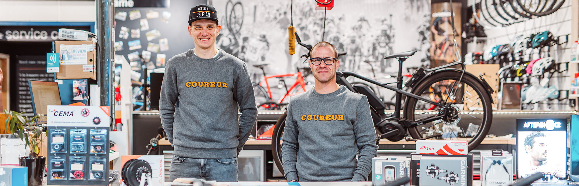 Portret Van Sven en Aaron in hun zaak, zaakvoerders van Fixovelo