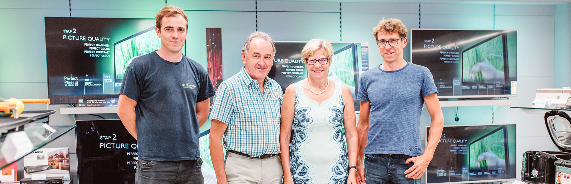 Het team van de Brabader Elektro in Eeklo